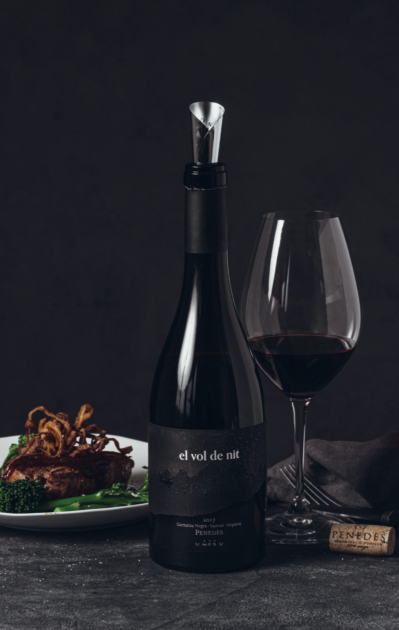 El Vol de Nit · Vino Tinto Ecológico del Penedès · Maridaje Gourmet vino el vol de nit u mes u penedès garnacha syrah ecológico maridaje carne