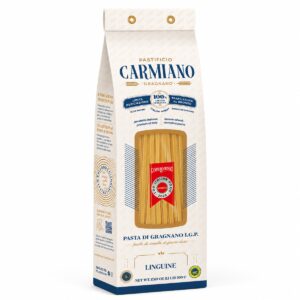 Linguine IGP Gragnano Pastificio Carmiano 500 g en paquete blanco con ventana sobre fondo blanco