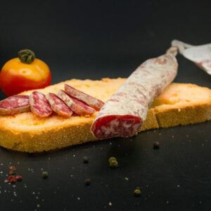 Fuet extra artesano Casa Prat 180g elaborado de forma tradicional con carne de cerdo seleccionada y curación natural