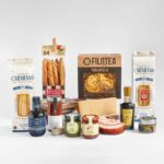 Cesta gourmet de pasta italiana con selección de especialidades artesanales