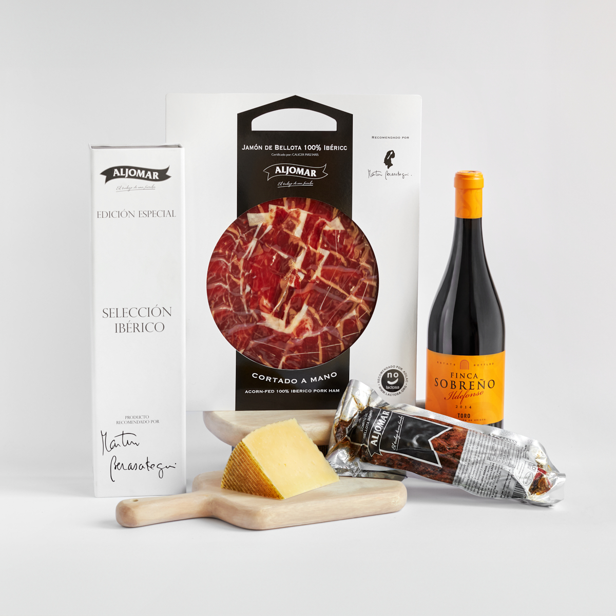 Cesta Ibéricos Selectos de Salamanca Cesta Ibéricos Selectos de Salamanca con jamón de bellota, embutidos y vino tinto