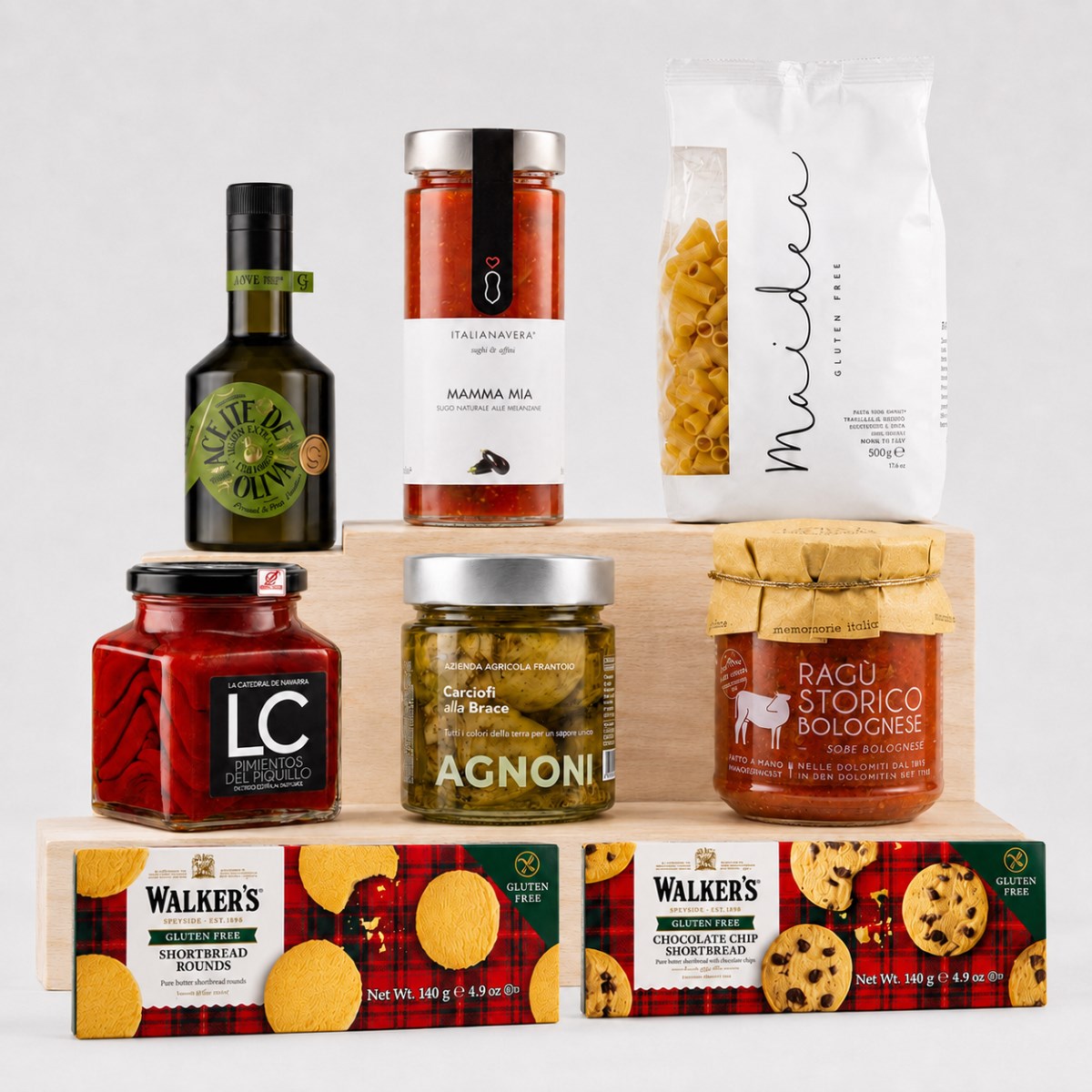 Cesta Regalo Sin Gluten Selección Gourmet · 8 Productos Cesta Regalo Sin Gluten Selección Gourmet 8 productos con pasta Maidea, salsas italianas, AOVE, pimientos, alcachofas y galletas Walkers