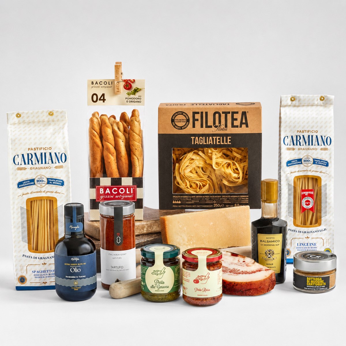Cesta Gourmet de Pasta Italiana con Salsas y Parmesano Cesta gourmet de pasta italiana con salsas, aceite de oliva, balsámico y queso parmesano