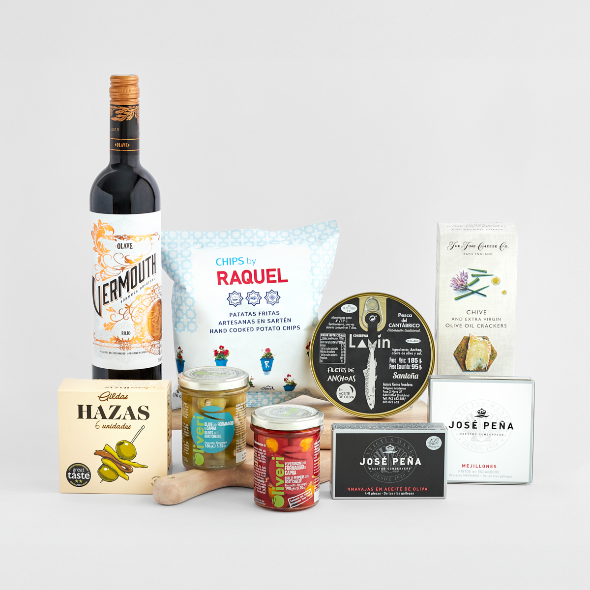 Cesta Vermut Cantábrico Cesta Vermut Cantábrico con conservas gourmet y aperitivos artesanos