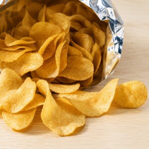 Patatas Fritas Artesanas Chips by Raquel 50 g en bolsa abierta