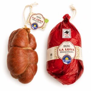 Sobrassada Superior Poltrú IGP La Luna 1,3 kg con pieza y envase rojo