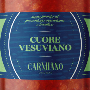 Etiqueta del sugo Cuore Vesuviano Carmiano con tomate vesuviano y albahaca · Gragnano