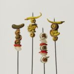 Gildas gourmet con anchoa, aceitunas, piparra y encurtidos estilo aperitivo premium