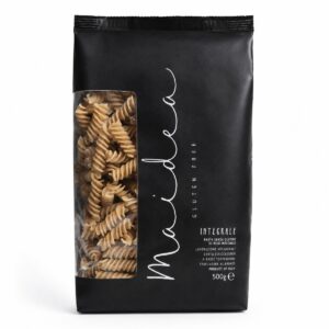 Fusilli integral sin gluten Maidea 500 g en envase negro sobre fondo blanco