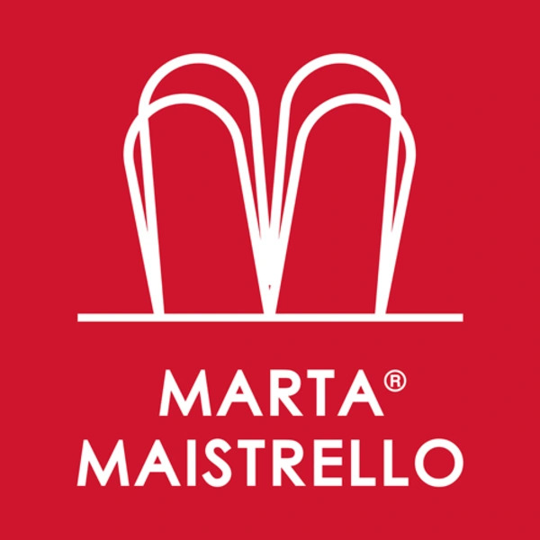Logotipo Marta Maistrello fondo rojo marca italiana de panadería artesanal