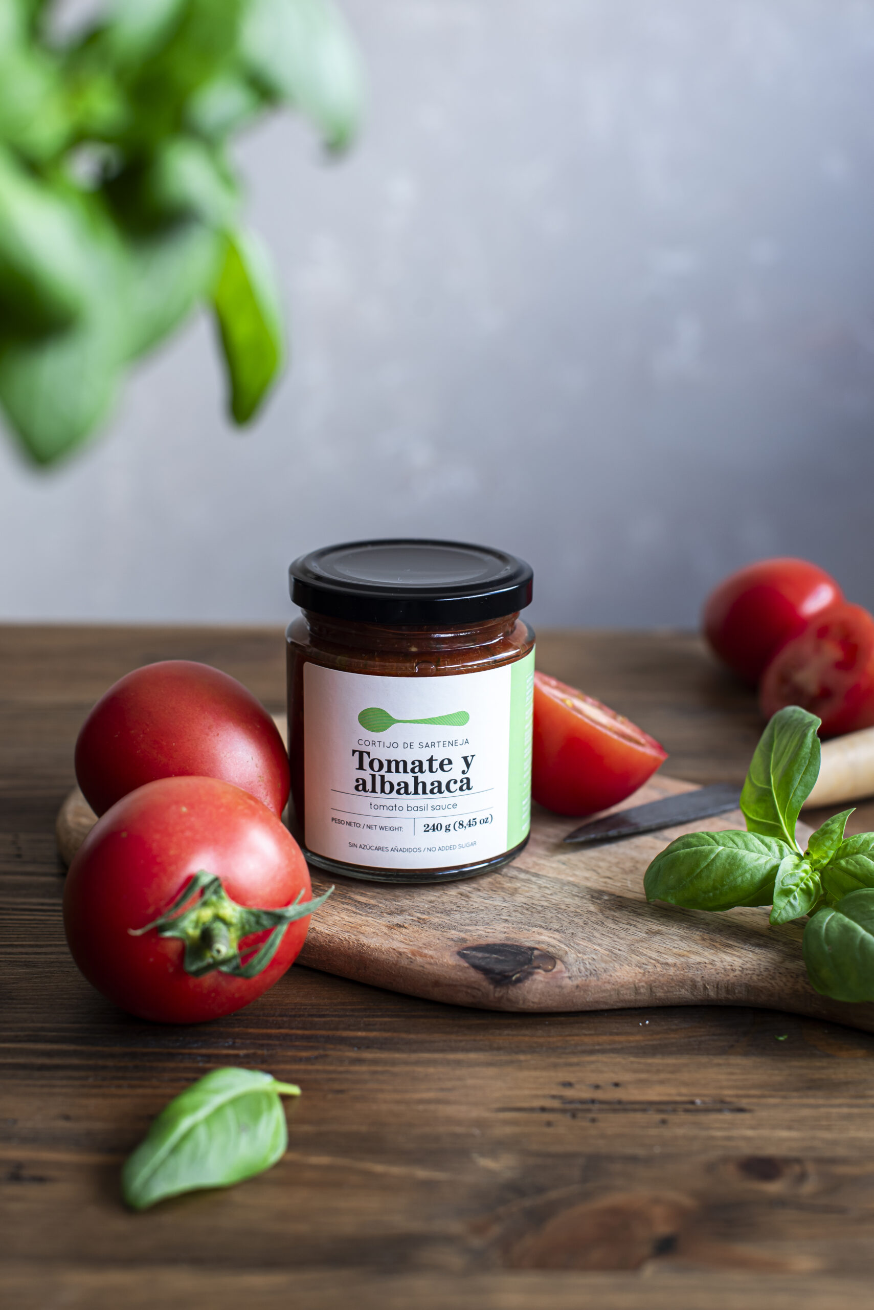 Salsa tomate y albahaca gourmet cocina mediterránea salsa tomate albahaca gourmet con ingredientes frescos para pasta