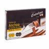 Anchoas Premium del Cantábrico en aceite de oliva Conservas Catalina 10/12 filetes 110 g en estuche sobre fondo blanco