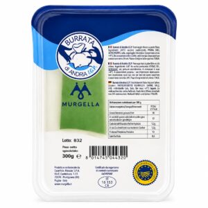 Burrata di Andria IGP Caseificio Murgella 300 g en envase original sobre fondo blanco