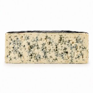 Queso Cabrales DOP El Colladín en cuña con vetas azules sobre fondo blanco