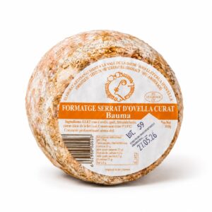 Queso Serrat d'Ovella Curat Bauma de leche cruda de oveja, pieza artesanal catalana con corteza natural y etiqueta original